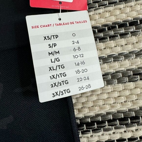 Spanx Look At Me Now Women's Bike Short in Black Camo Pull On Size Medium - Picture 6 of 11